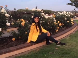 amrah2_0 Amrah Salomón